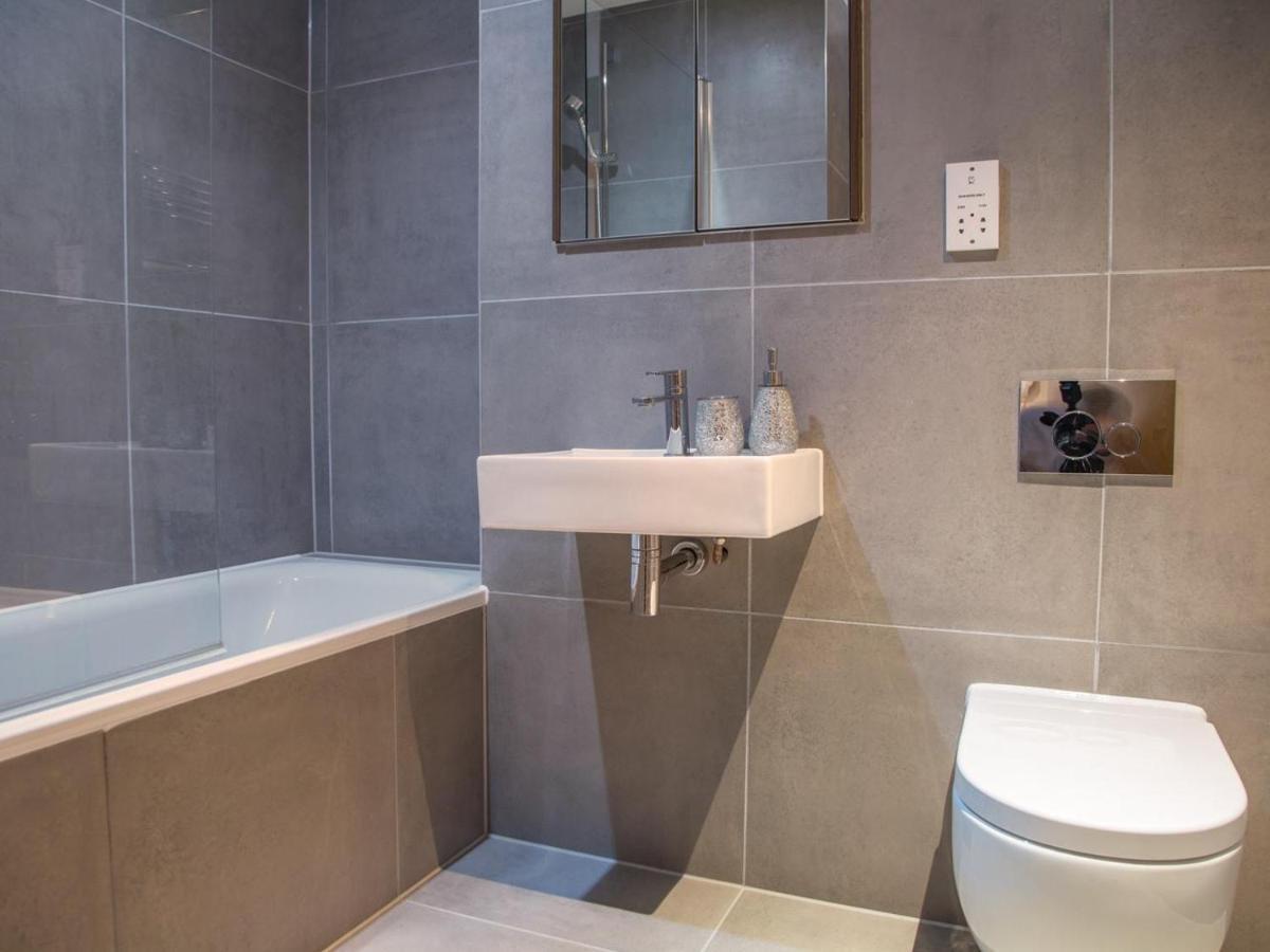 Central Tower Bridge Apartment Лондон Экстерьер фото